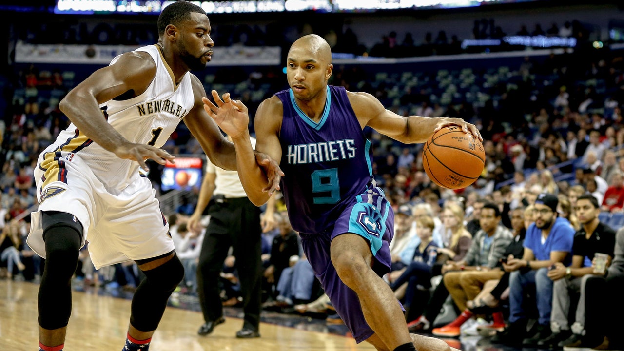 Henderson yet to take advantage of extended playing time with Hornets